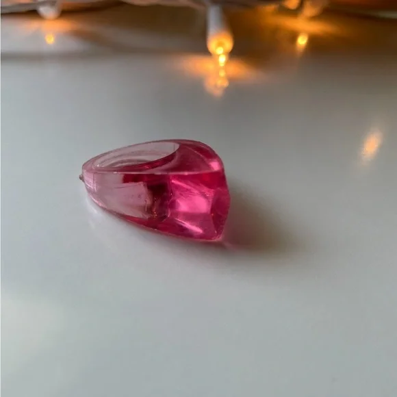 Pink Plastic Statement Ring 🩷 - Picture 2 of 4
